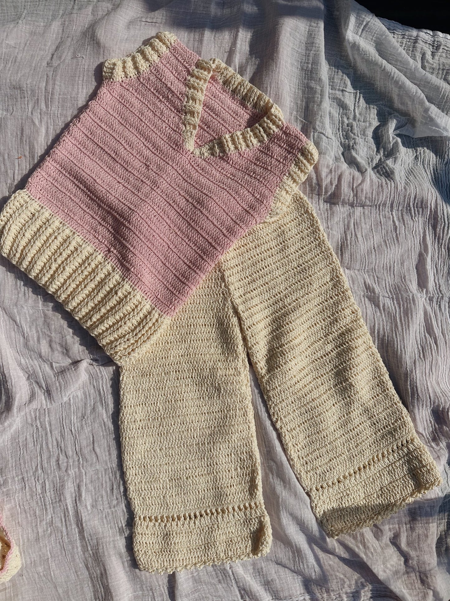 LOTTIE CROCHET PANTS