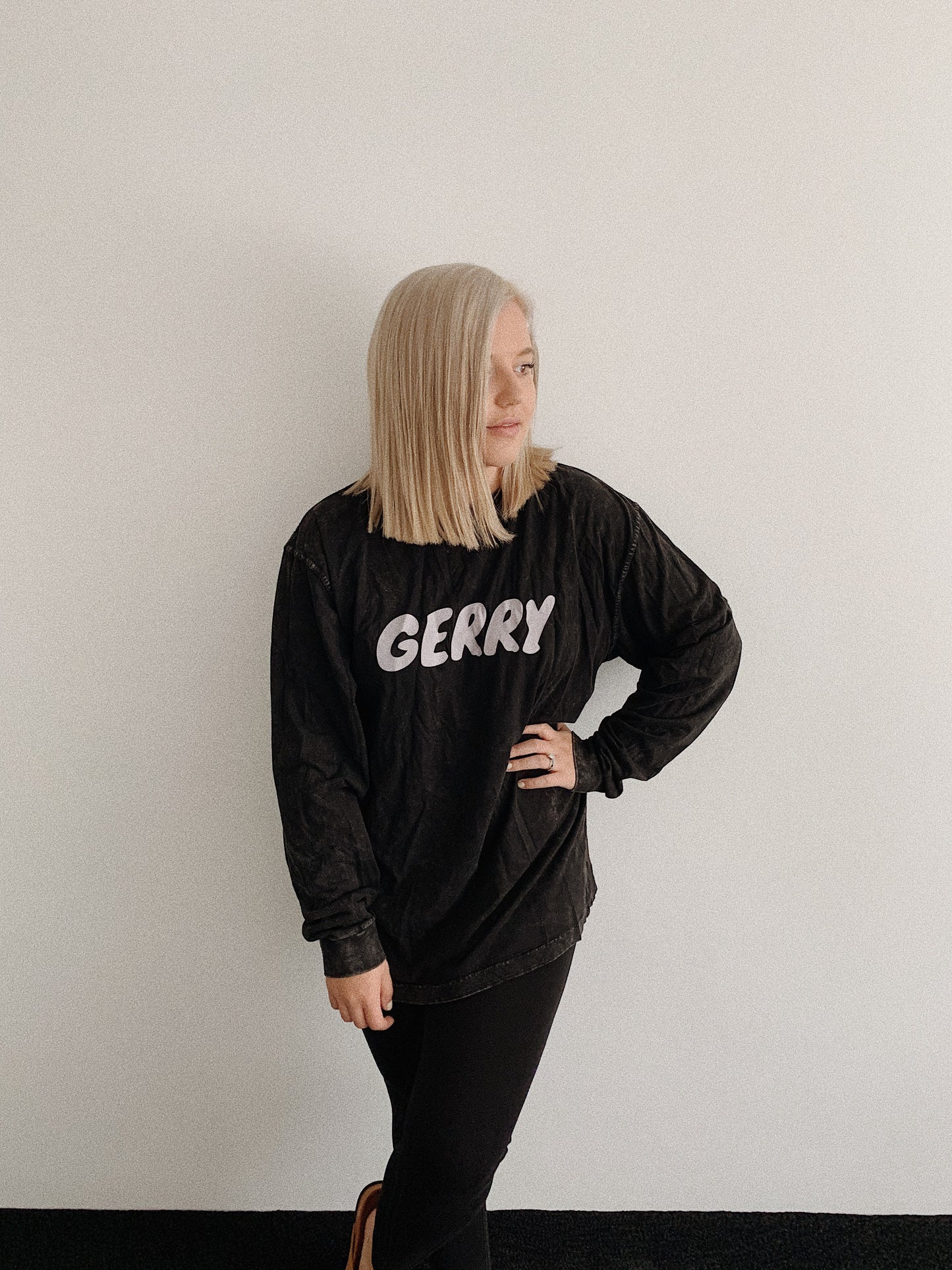 Gerry Can : LAZE LONG TEE // ACID WASH