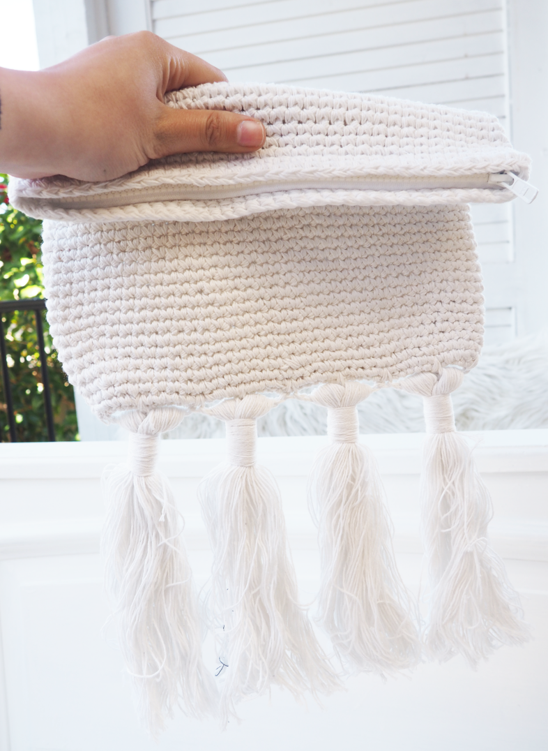 MEGA TASSEL CLUTCH - MY STORE SYDNEY ORIGINAL MACRAME DESIGN ( WHITE)