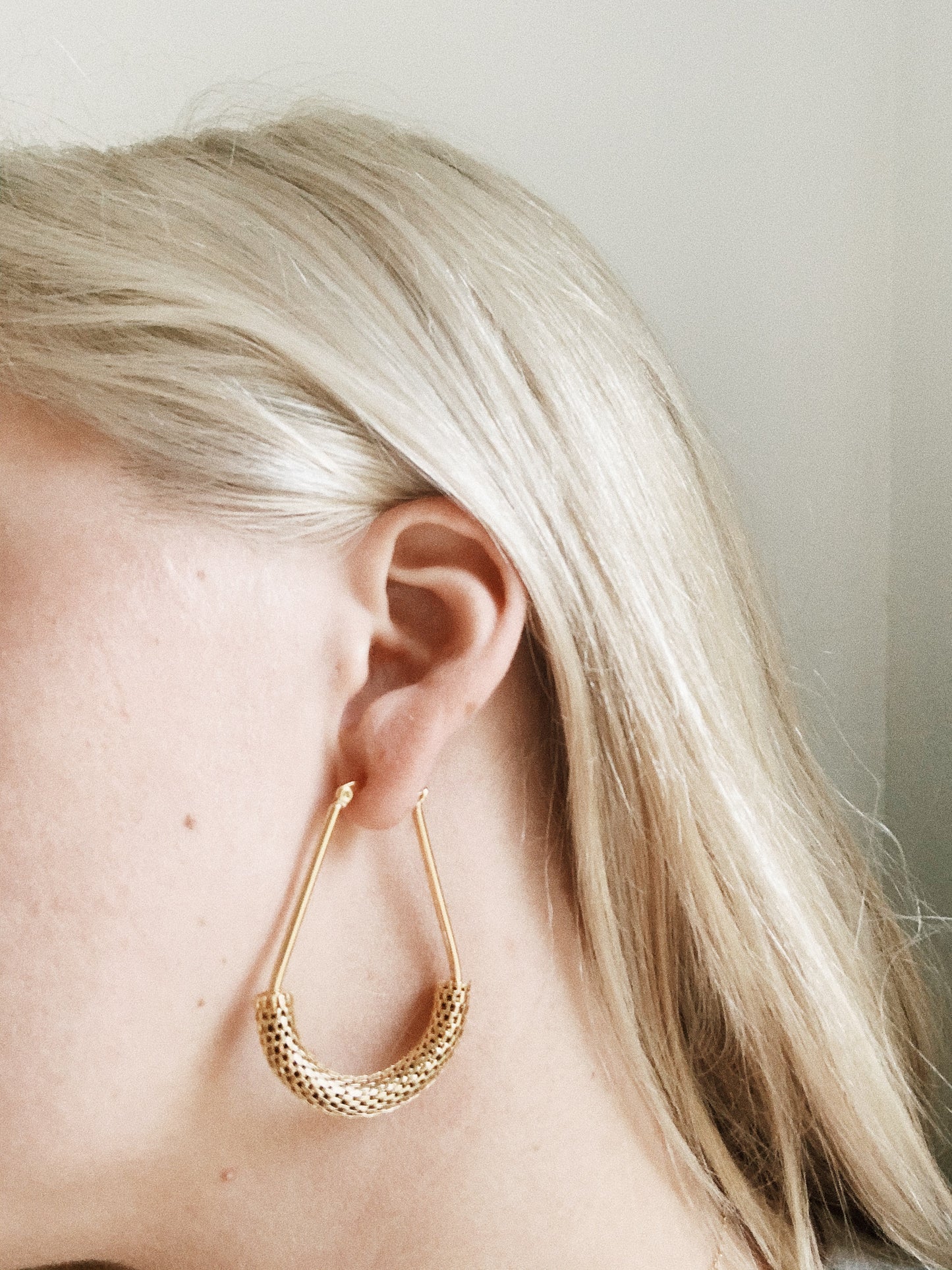 Gold hardware Mesh Uber Hoops | By: Life in the sun store