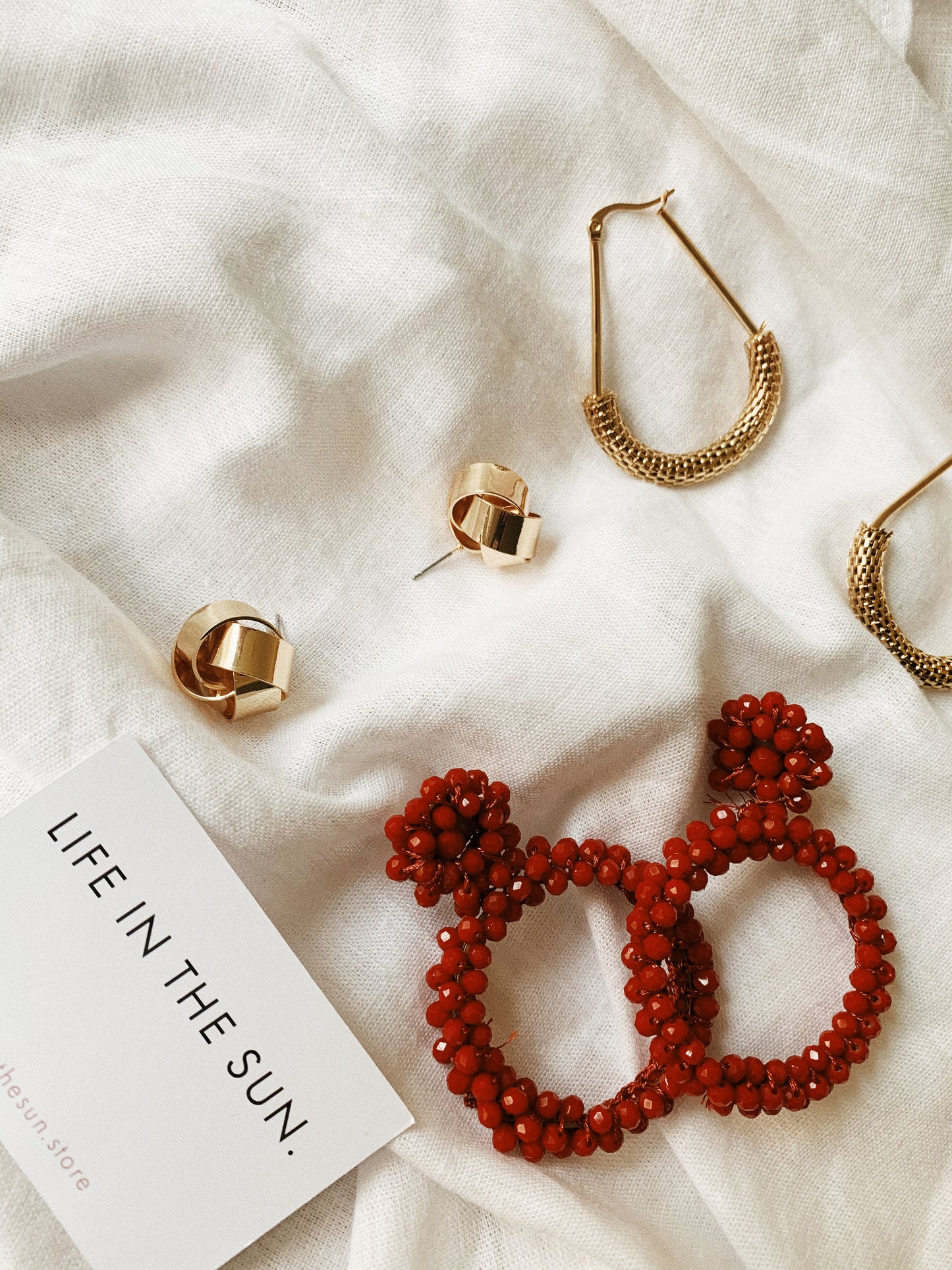 Modern World Round Gold Stud Earrings | By: Life in the sun store