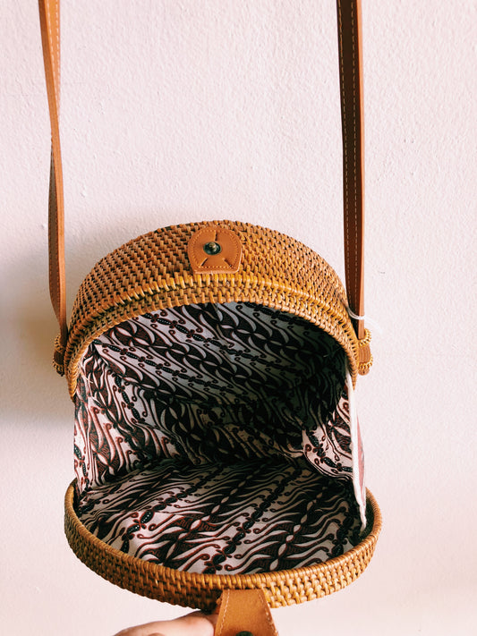 Rattan Roundie Women's Handbag (medium size)