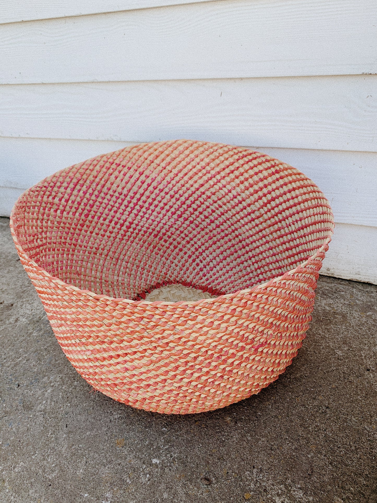 MADAGASCAR HAND WOVEN BASKET
