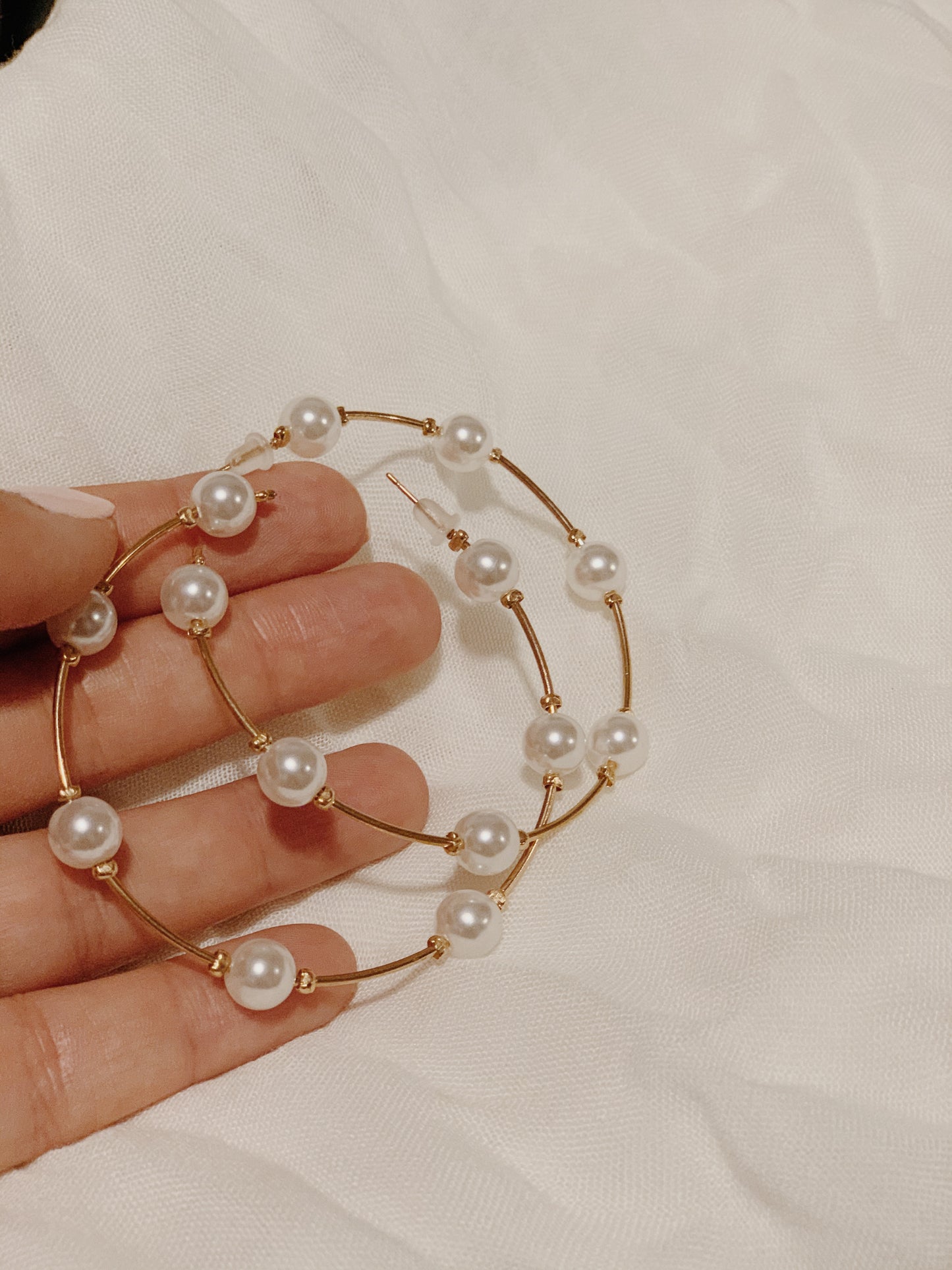 Daily Dainty Pearl Hoops | By: Life in the sun store