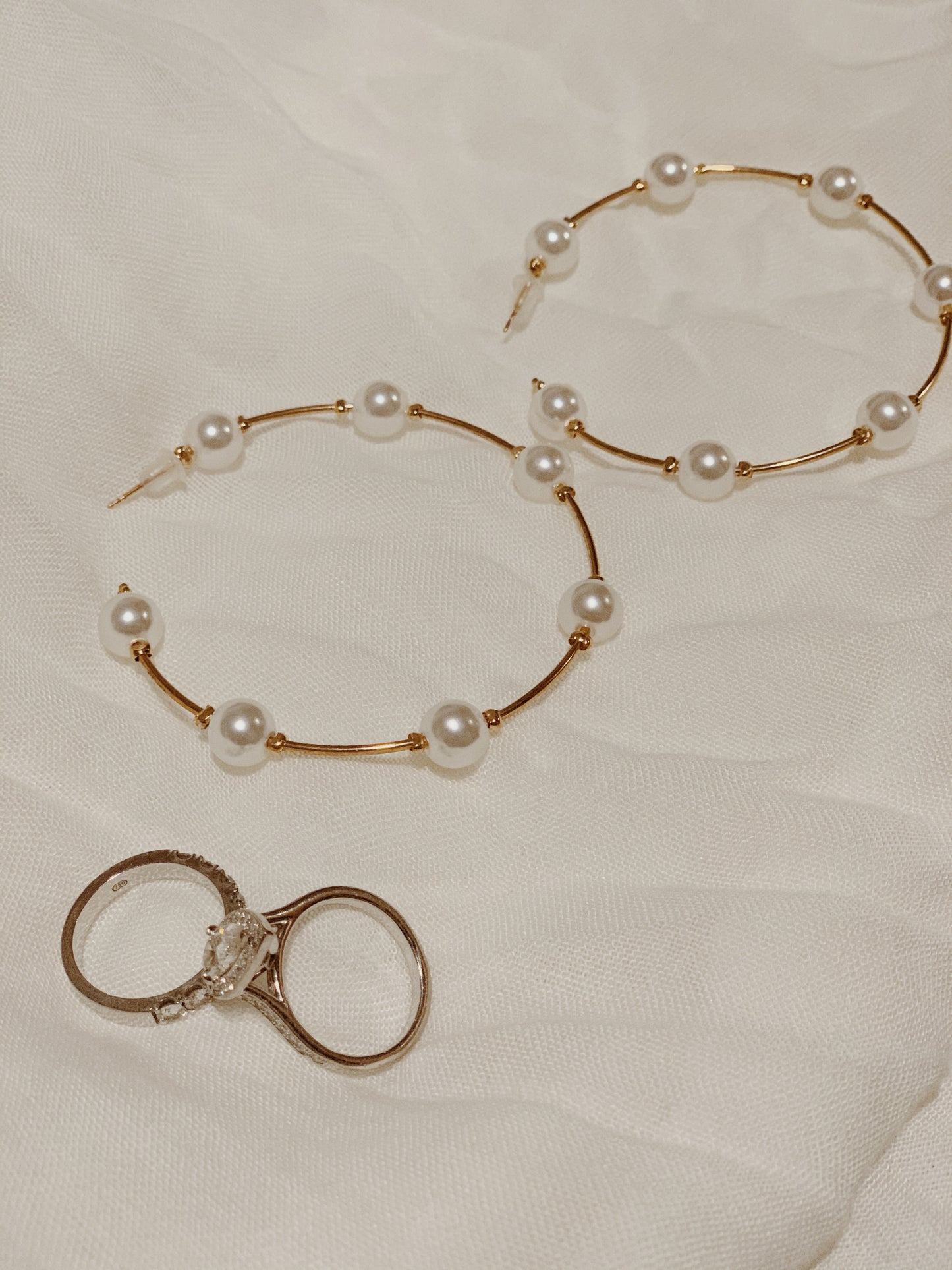 Daily Dainty Pearl Hoops | By: Life in the sun store