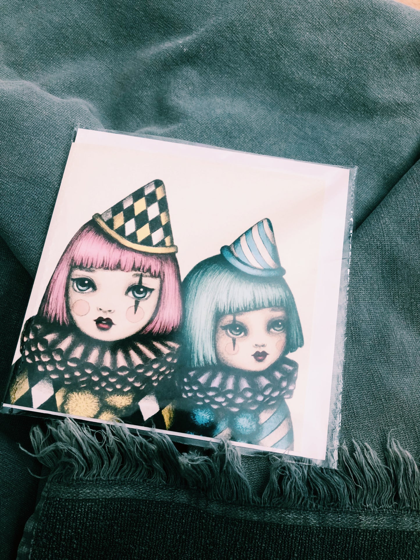 CLOWN FACE GIRLS - ALL OCCASIONS CARD Doll-11