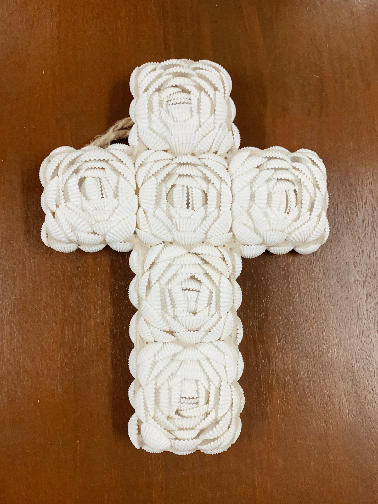 White Shell Decorative Cross Wall Hanging