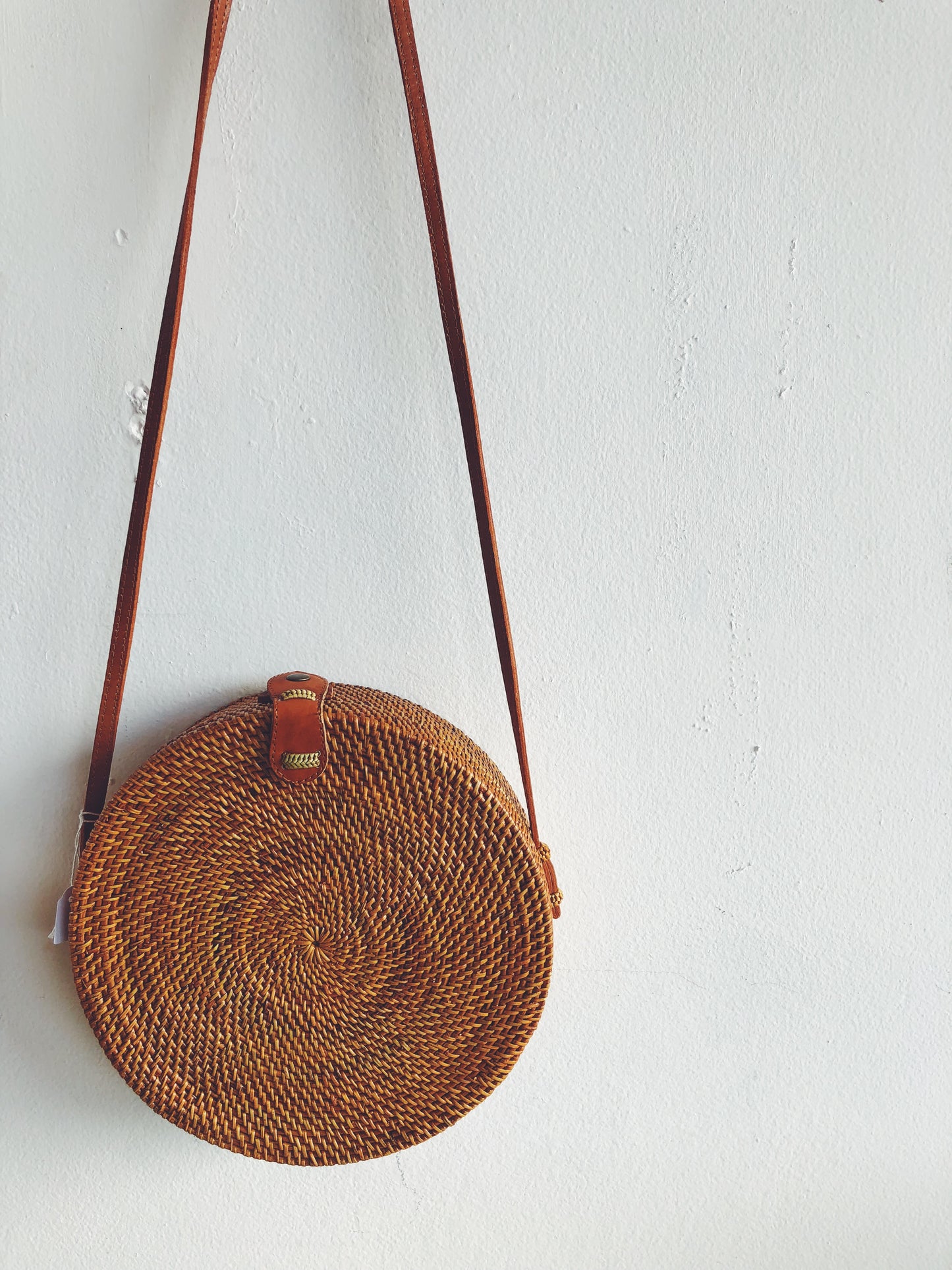 Rattan Roundie Women's Handbag Large.