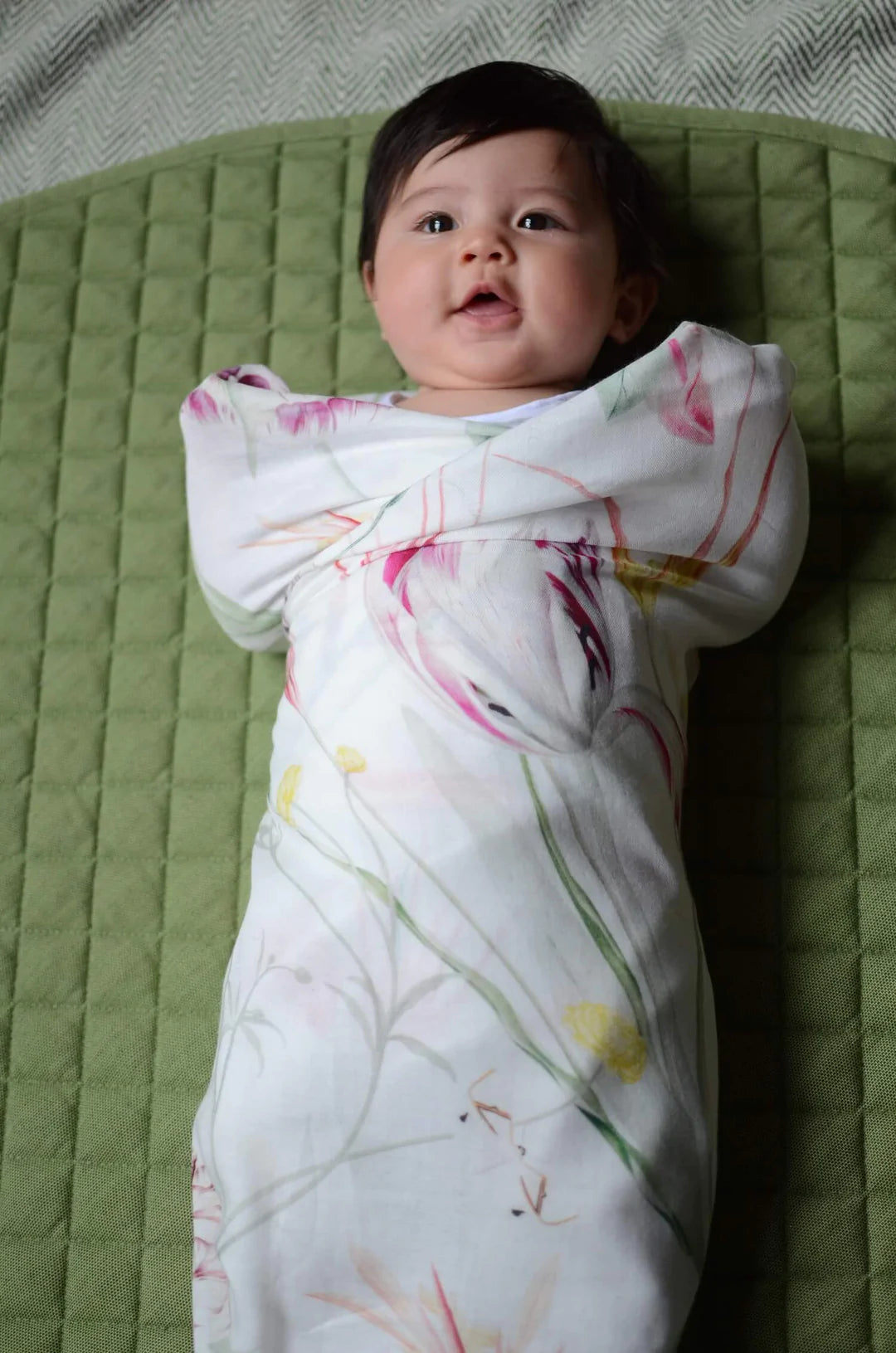 Holland Tulip Swaddle - The Swaddle Society