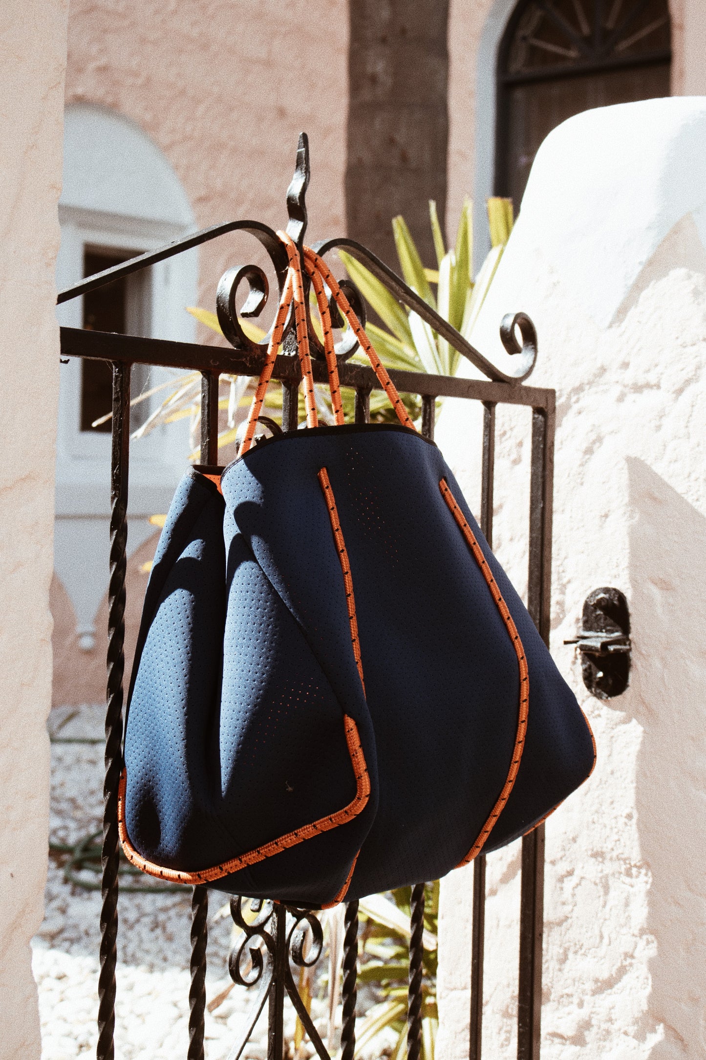 NEO BY GERRY // ENDLESS SUMMER NAVY + CITRUS