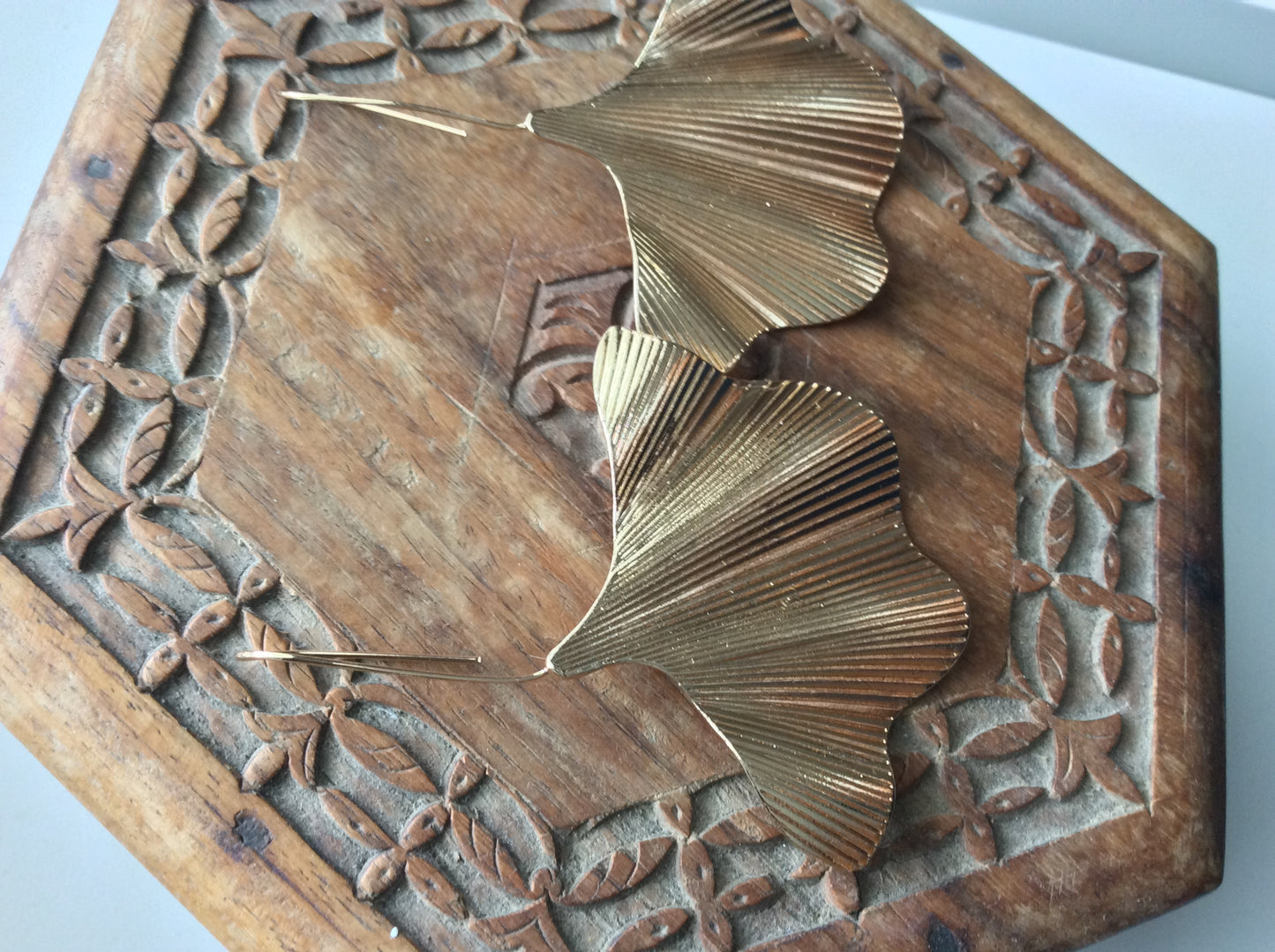Fan Earring - Gold | By: Life in the sun store