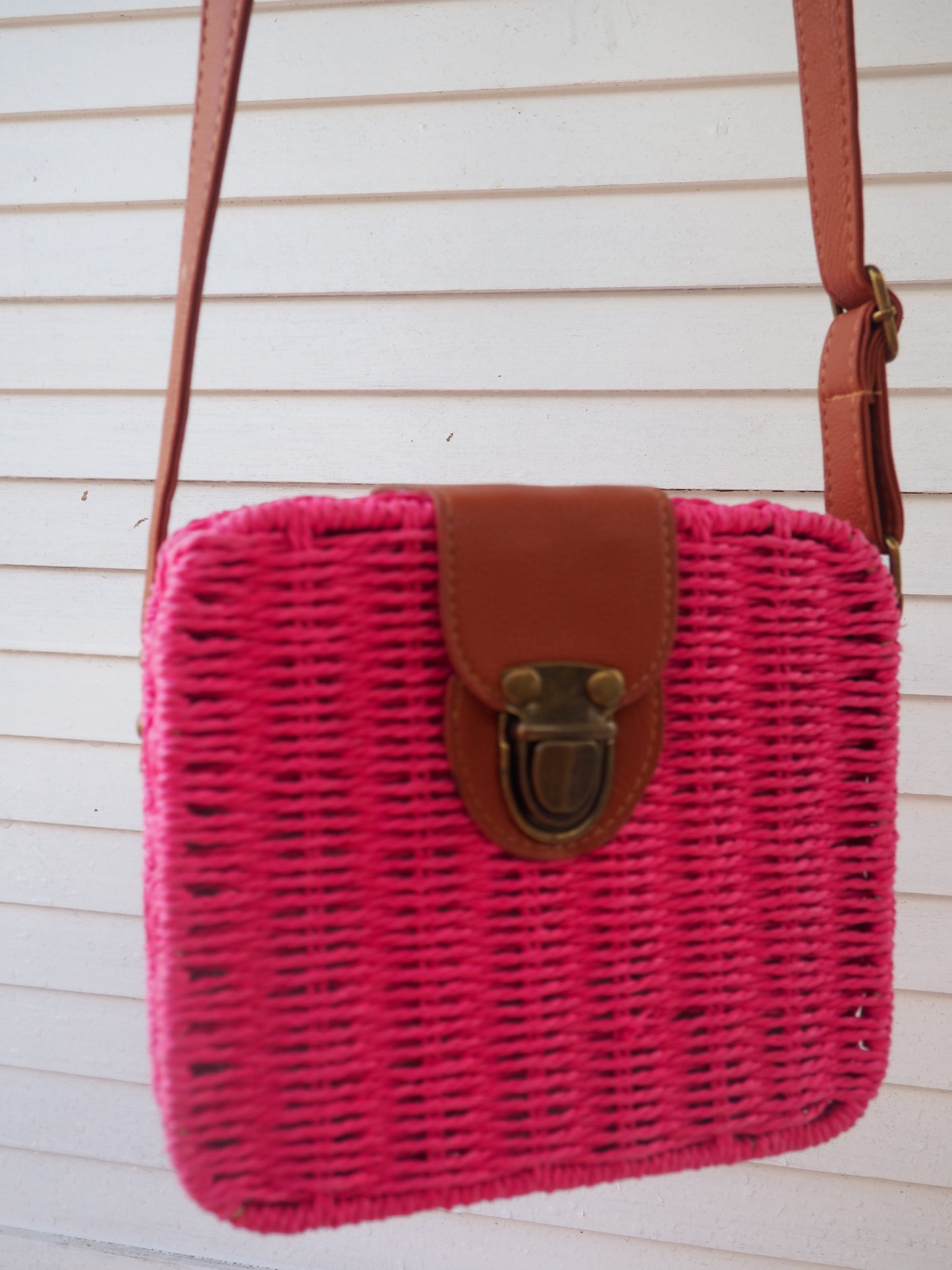 Fuchsia - Adventure Parcel Woven Straw Hand bag