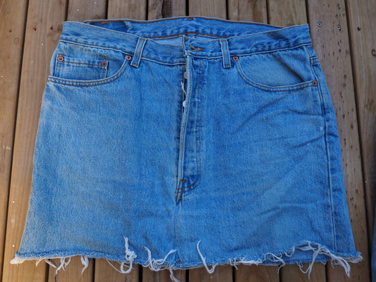 Levis distressed vintage denim skirt, size 30