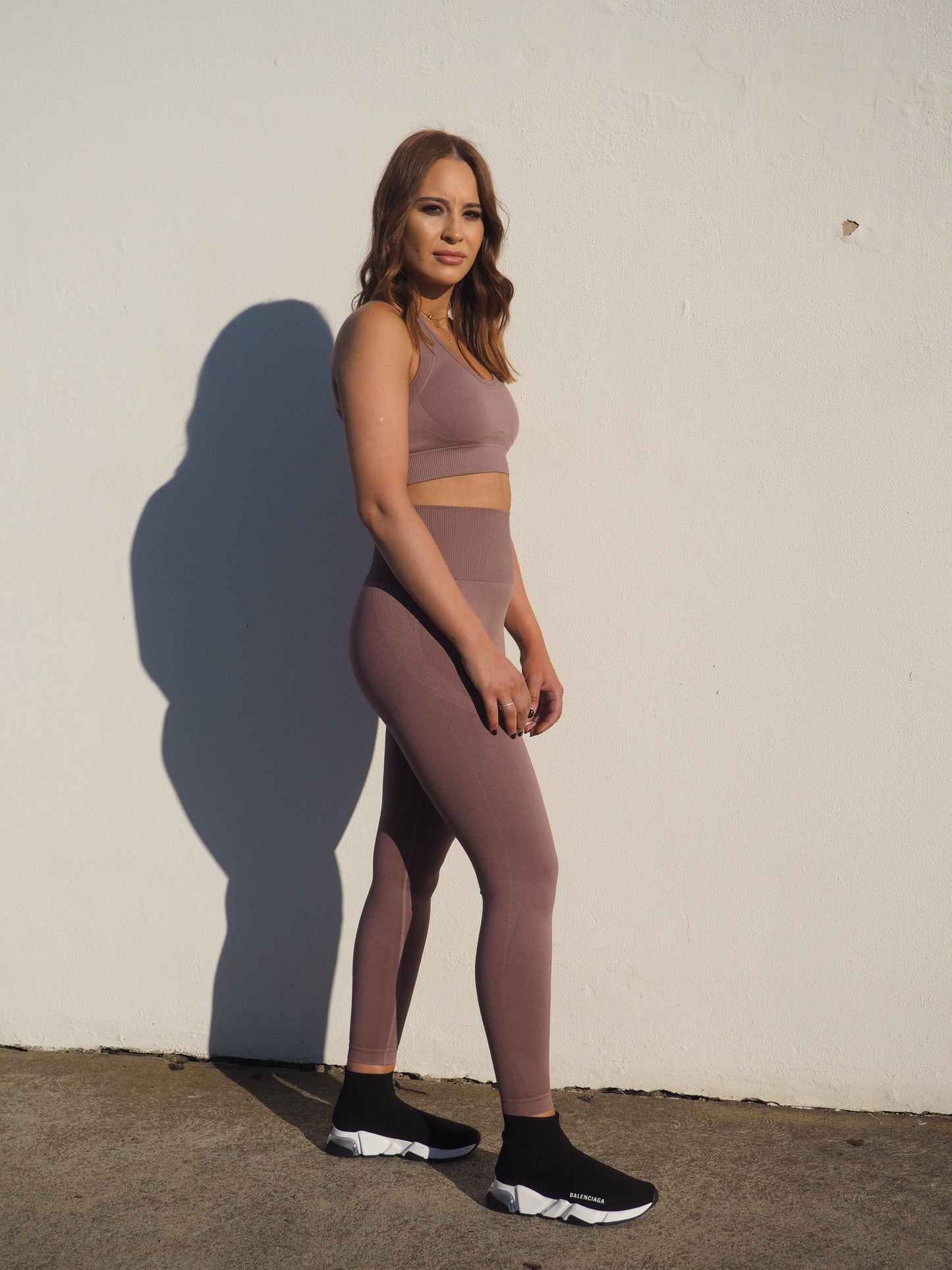 SEAMLESS GEO BURNT PLUM KNIT SET