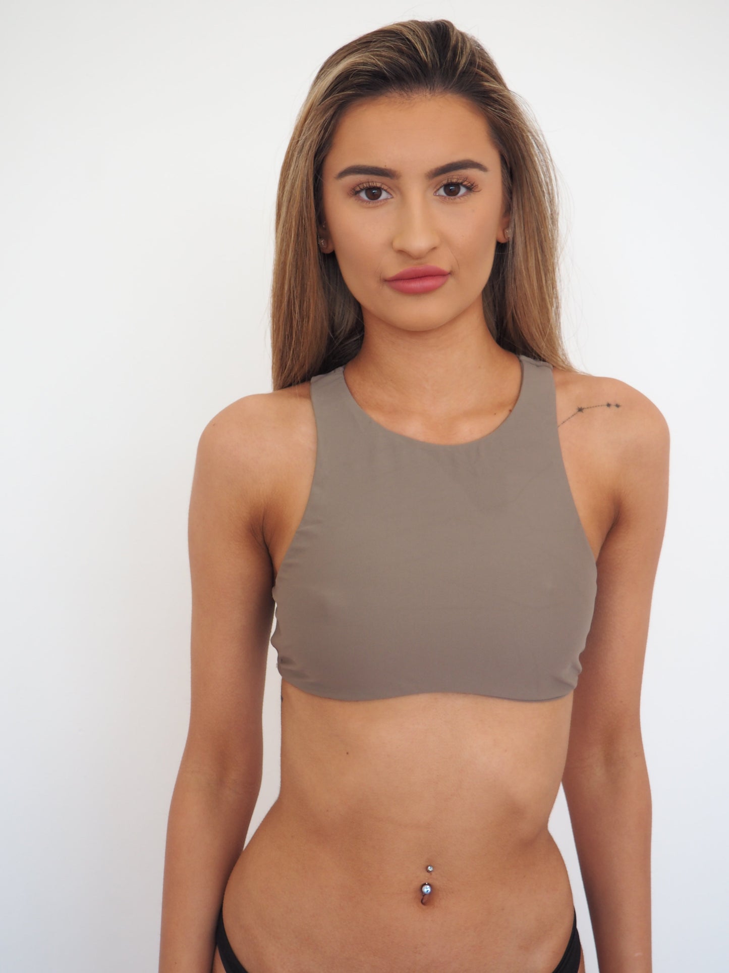 LARA CROP // LIGHT TAN