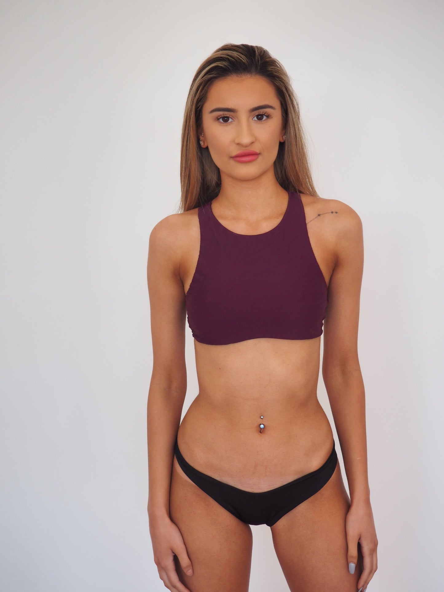 LARA CROP // WINE