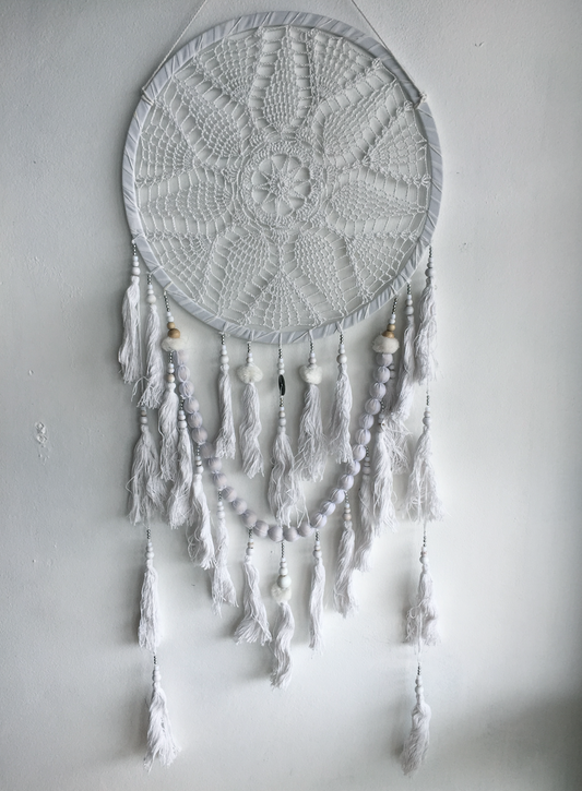 WHITE CROCHET FEATHER DREAMCATCHER WALL HANGING