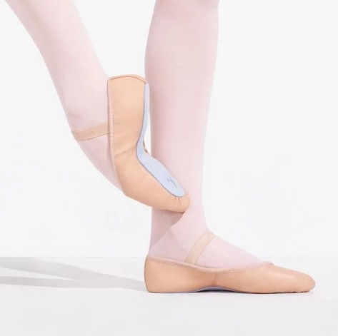 daisy full sole leather ballet shoe in pink for beginner ballerinas.